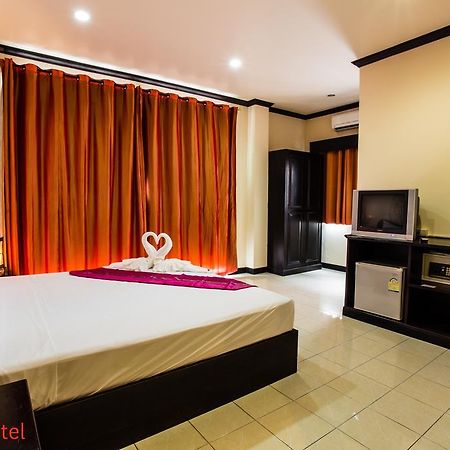 Ramaz Hotel Patong Exterior photo