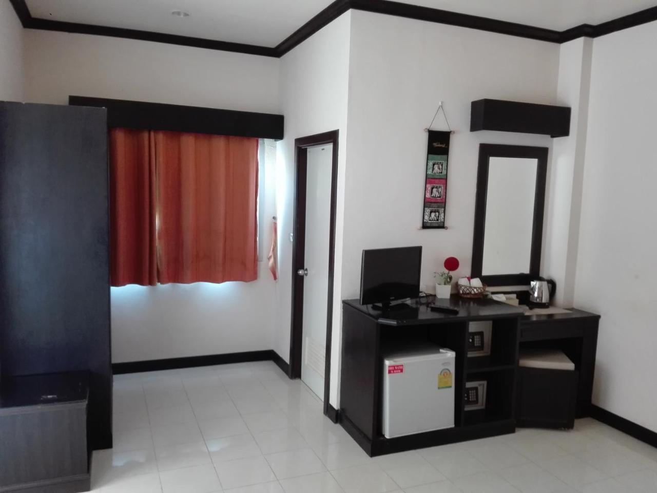 Ramaz Hotel Patong Exterior photo